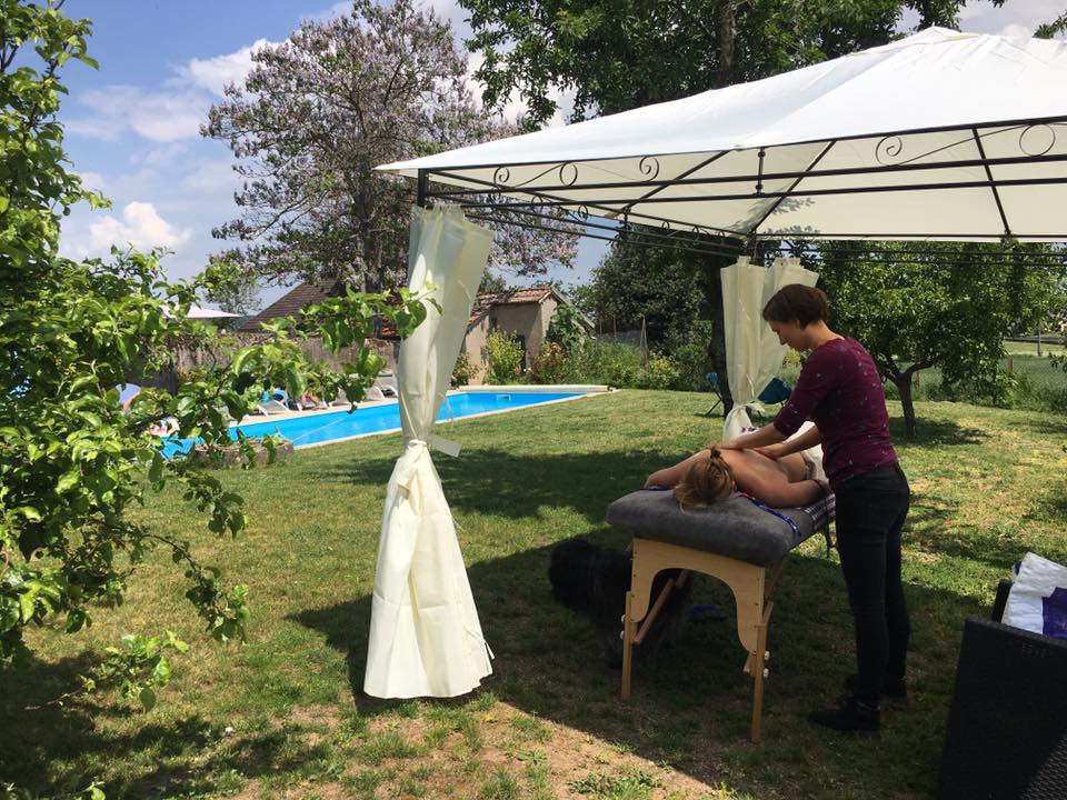 Massage Tent Gites La Tourelle 